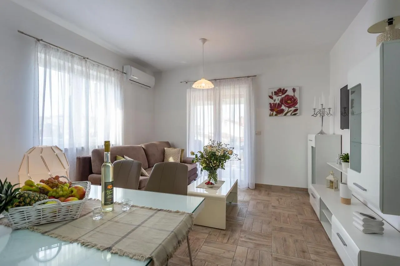 Newly Renovated Apartments In Funtana