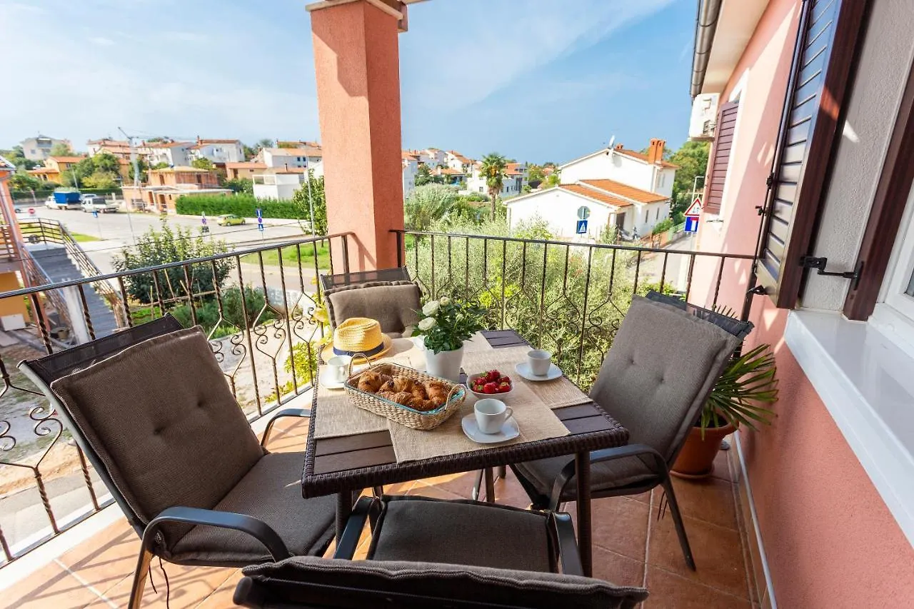 Newly Renovated Apartments In Funtana 0*,  Kroatien